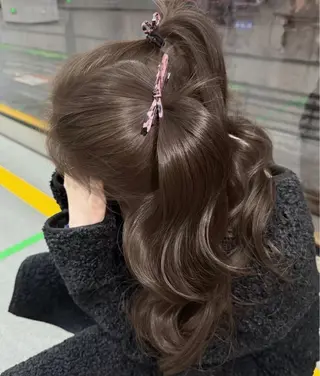 カラー 透ける透明感カラー 🤍anju🎀のヘアスタイル