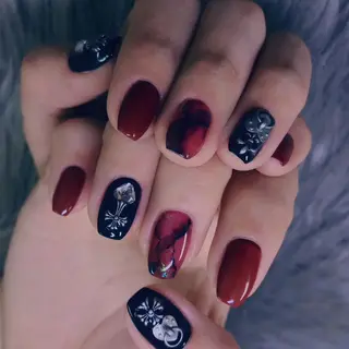 ネイル NOIROUGE所属・NOI ROUGEのネイルデザイン