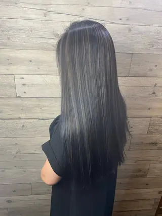 カラー Rlino所属・ﾊｲﾗｲﾄ/ﾚｲﾔｰ ｶｯﾄ/大嶽謙のヘアスタイル