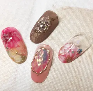 ネイル takanashi yumiのネイルデザイン