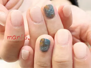 ネイル manis .のネイルデザイン