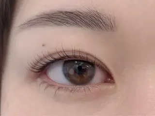 マツエク・マツパ 井上 瑠花の眉毛・アイブロウイメージ