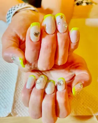 ネイル 新宿ネイルサロン ジェミディローサ所属・新宿ネイルサロン ジェミディローサのネイルデザイン