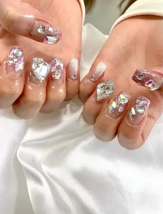 セミロング ネイル アイブロウ pu muのネイルデザイン