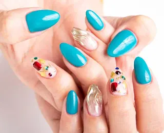 ネイル amour 川崎店所属・amour 川崎店のネイルデザイン