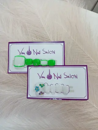 ネイル VANNAILSALON 本厚木店所属・VANNAIL 本厚木店のネイルデザイン