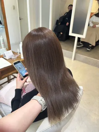 カラー 中山 知優のヘアスタイル