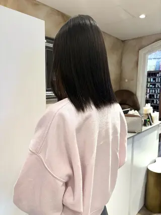 セミロング lot Kanau ハイトーン／デザインのヘアスタイル