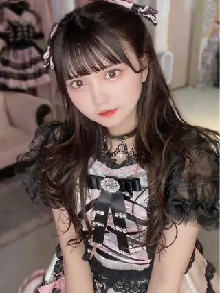 ロング 佐藤 礼菜のヘアスタイル