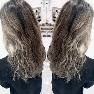 ロング カラー N° jillva ♦️川端裕司♦️のヘアスタイル