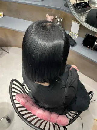 セミロング 半個室サロンyoures hair 髪質改善トリートメント東新宿店所属・榊原竜弥 髪質改善/美髪作りのヘアスタイル