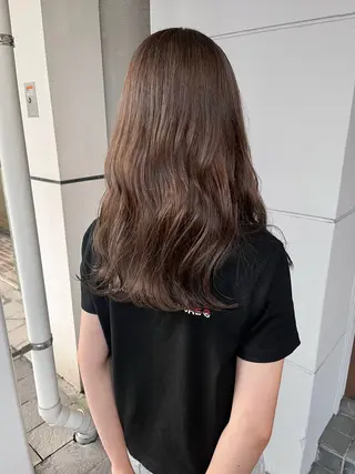 セミロング カラー niko RINKAのヘアスタイル