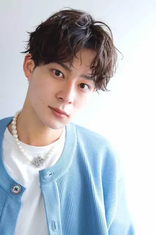 メンズ パーマ/ダブルカラー ブリーチ⭐️海斗のヘアスタイル