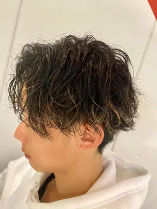 ショート パーマ 村里 大輔のヘアスタイル