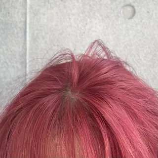 ミディアム カラー Yahiko ハイトーンのヘアスタイル