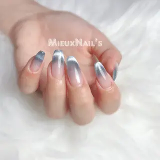 ネイル Miyu❤️‍🔥 Mieuxnailsのネイルデザイン