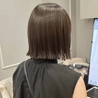 ミディアム カラー 川添 亜弥のヘアスタイル