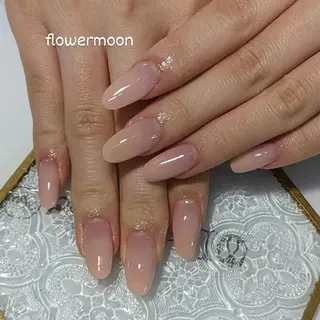 ネイル フラワー ムーンのネイルデザイン