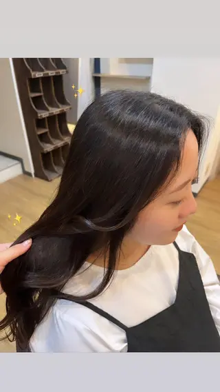 ロング 顔周りカット/ 似合わせ/momo/のヘアスタイル