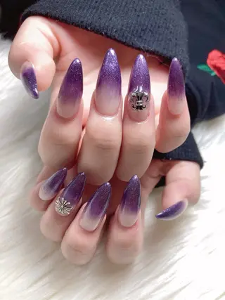 ネイル U·Mi nail salon所属・U·MI 上野御徒町店のネイルデザイン