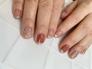 ネイル Shimmer Nail所属・Shimmer Nail⋆*✩のネイルデザイン