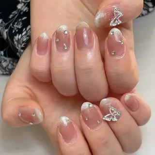 ネイル amulet TOMOMIのネイルデザイン