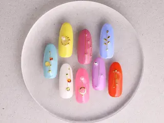 ネイル STELLAR beauty salon所属・STELLAR 天六店のネイルデザイン