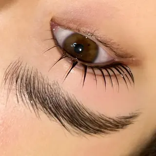 マツエク・マツパ mille所属・ラッシュリフト高評価 /HITOMIのマツエク・マツパデザイン