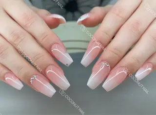 ネイル 神田 ココナッツのネイルデザイン