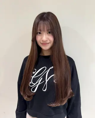 カラー ロング an・rata/ ミニモ限定クーポンのヘアスタイル