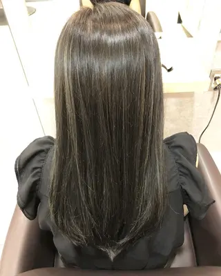 ロング 💛ムラ修正ブリーチ 💛YUUのヘアスタイル