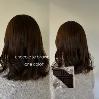 ミディアム カラー 松井 詩織のヘアスタイル