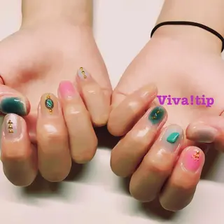 ネイル Viva!tip所属・Viva!tip ビバティップネイルのネイルデザイン