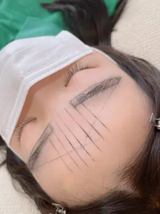 アイブロウ eyelasheeeアイラシー所属・eyelasheee アイラシーのマツエク・マツパデザイン