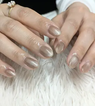 ネイル 會田 瑠衣のネイルデザイン