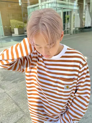 ショート カラー 福山 晴香のヘアスタイル