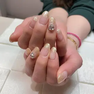 ネイル luxe NailDesignのネイルデザイン