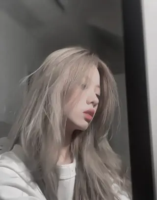 カラー organicatelier所属・似合わせ🧚‍♀️ karin🇬🇧のヘアスタイル