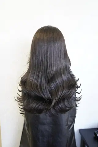 ロング カラー パーマ シェアサロン　salowin所属・✨ブリーチなし透明感 カラー🥇ユースケのヘアスタイル