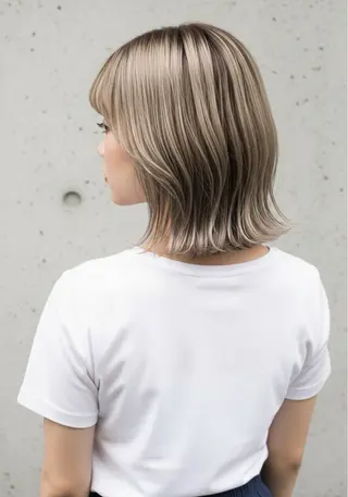 ミディアム 橋本 茉保のヘアスタイル