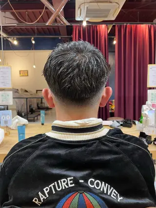 ショート メンズ トイ ハルトのヘアスタイル