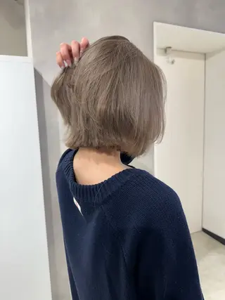 ショート カラー 可愛いベージュ作る 美容師/あかね🧸のヘアスタイル