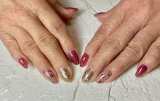 ネイル 深爪・自爪育成専門 MAHALOHIのネイルデザイン