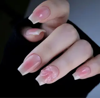 ネイル Tini ANA.CHUOのネイルデザイン