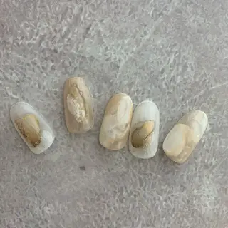 ネイル 名嘉眞 ゆかりのネイルデザイン