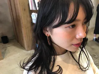 カラー GLROW haruhiのヘアスタイル