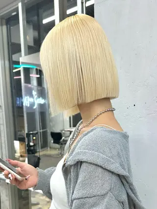 ショート カラー ササキカズマ〻透明感 〻色落ち〻赤み消しのヘアスタイル