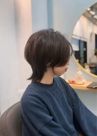 ショート カラー 前田 健太のヘアスタイル