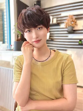 Noe' Akariのヘアスタイル