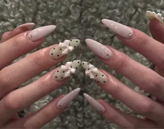 ネイル venus nail所属・venus nail チップ長さ出し専門店のネイルデザイン